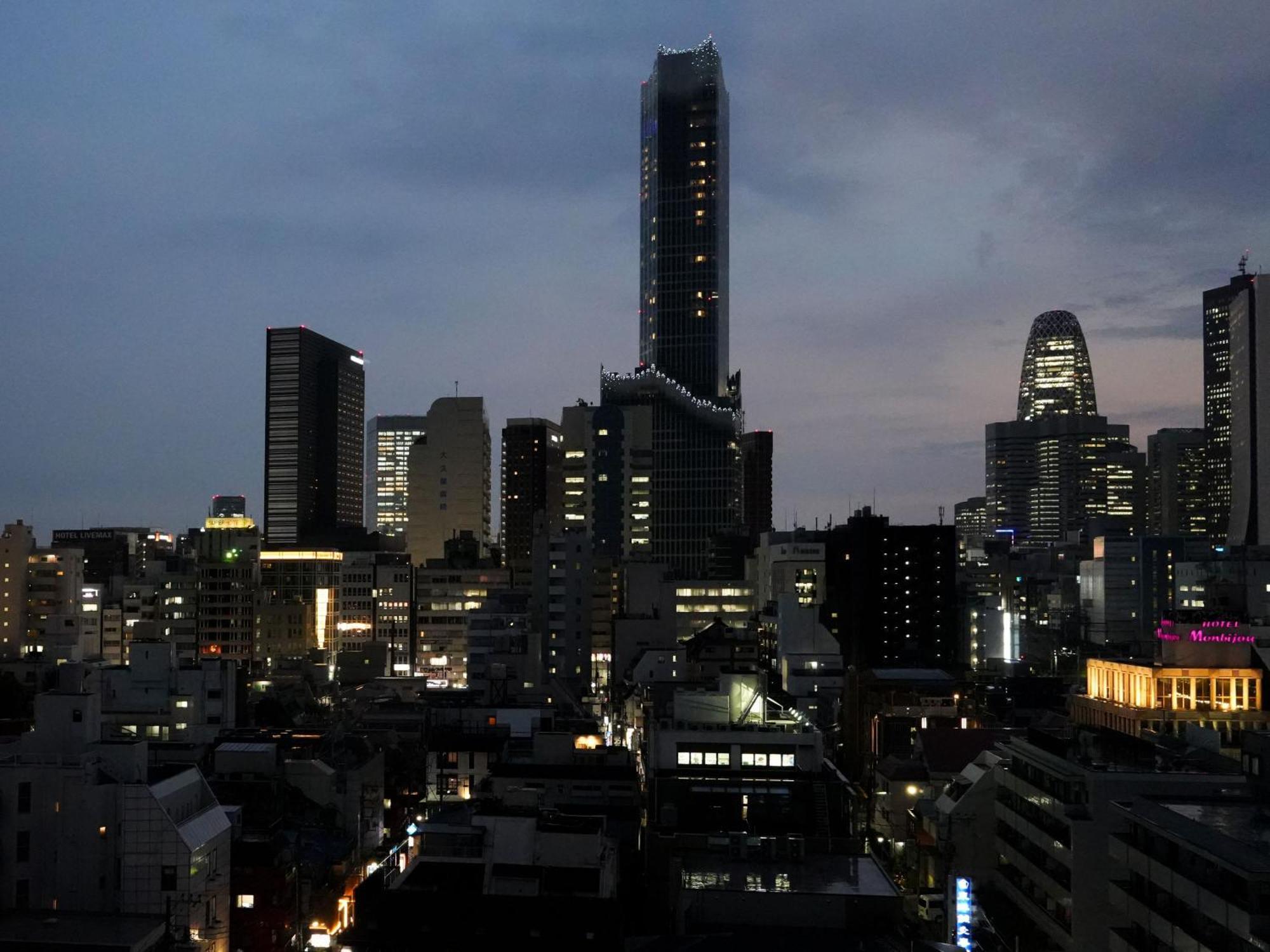 Rembrandt Cabin Shinjuku Shin-Okubo Tokyo Ngoại thất bức ảnh